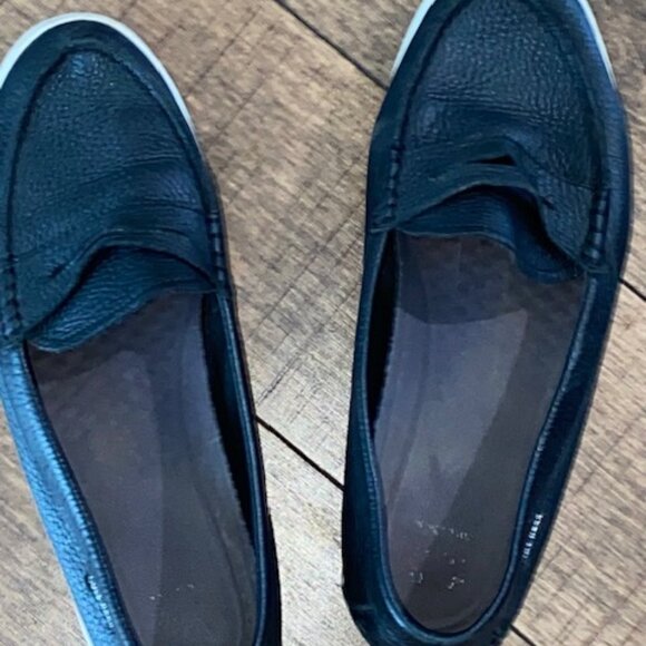 Cole Haan Soft Pebble Leather Slip On Loafers - Picture 9 of 11